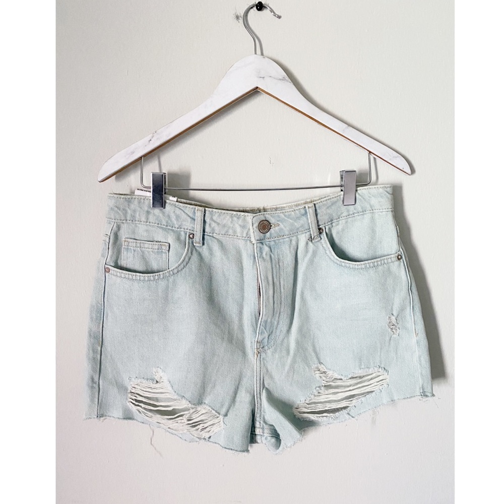Forever 21 vintage Distressed Jean Shorts